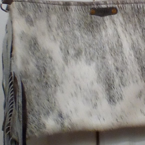 Wild Goose Crossbody - Picture 3 of 15